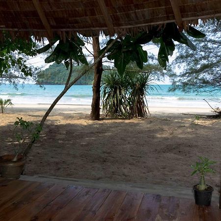 Tawan Bar And Bungalow Hotel Ko Phra Thong Eksteriør billede