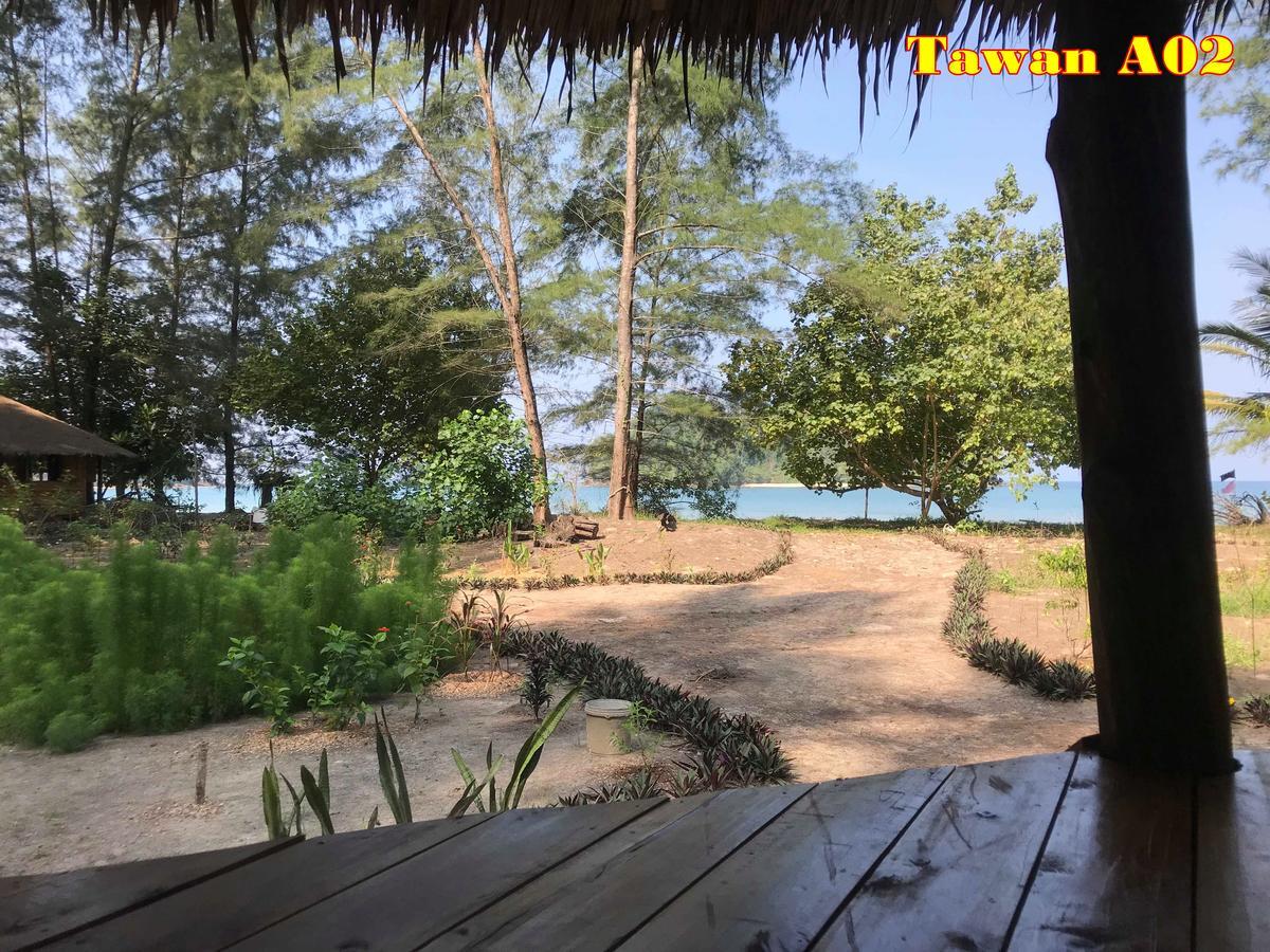 Tawan Bar And Bungalow Hotel Ko Phra Thong Eksteriør billede